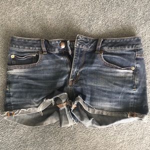 American Eagle Super Stretch Shorties. Size 12.